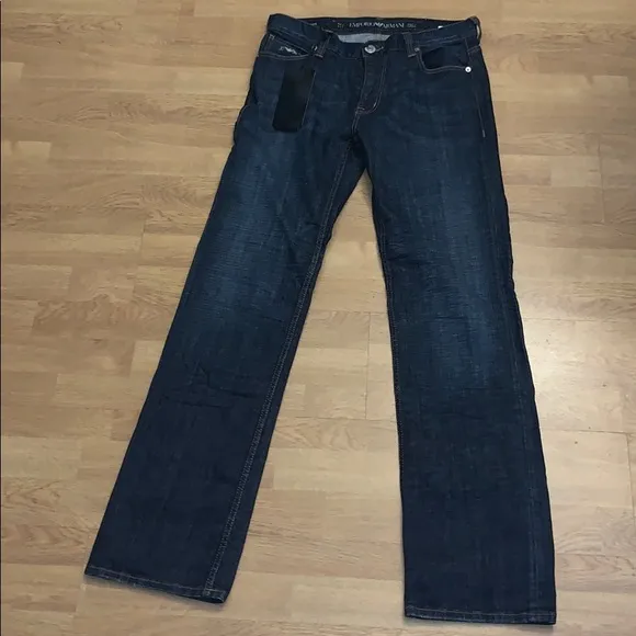 NWT Emporio Armani Jeans, Straight Leg, 31
          
      NWT