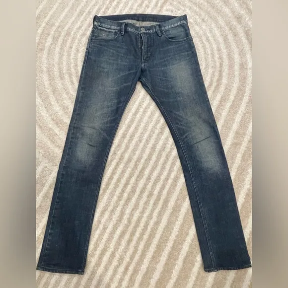 Emporio Armani Medium blue jeans size 32 super slim / skinny fit. Made in Italy