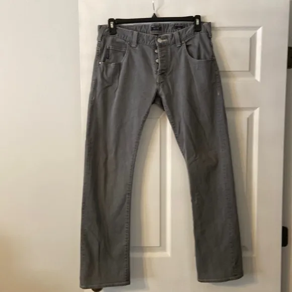 Armani Jeans gray color size 34/32 excellent condition