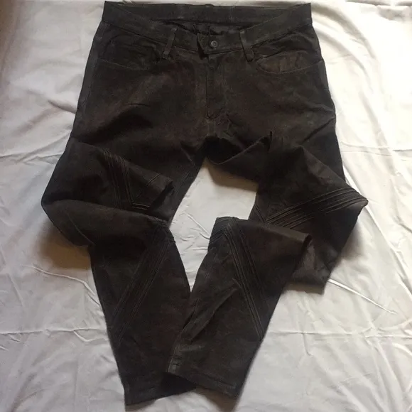 EN/NOIR washed leather jeans
          
      NWT