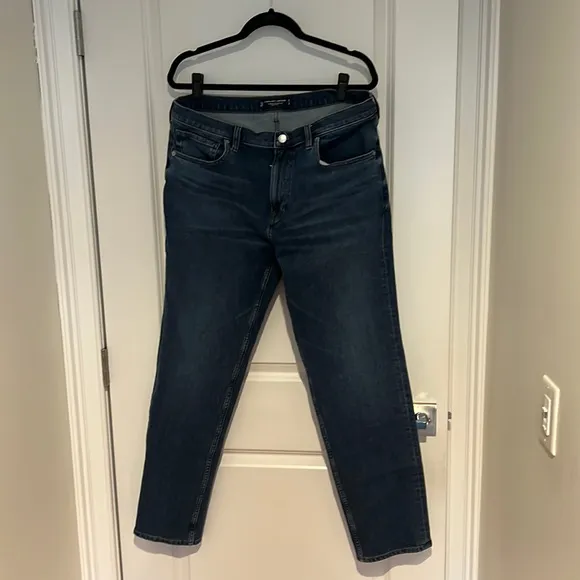 Everlane mens 4 way stretch relaxed Jeans