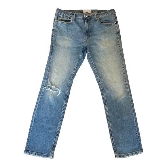 Mens Everlane Slim Straight light washed jeans with holes size 36 x 32