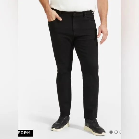 NWT Everlane The Slim4-Way Stretch Organic Jean Uniform in Black Size 35x32
          
      NWT