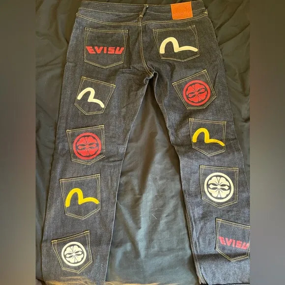 NEW W/O Tags Authentic Evisu Jeans w/ Free Hat