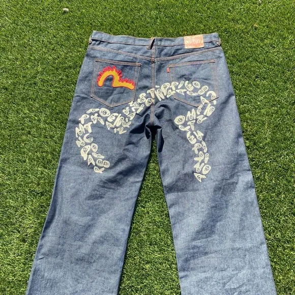 Evistu jeans