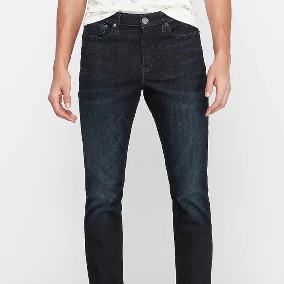 Slim Straight Dark Wash Stretch Jeans- size W40
          
      NWT