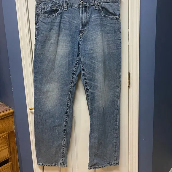 EXPRESS Jeans Blake loose fit bootcut denim jeans size 38x34