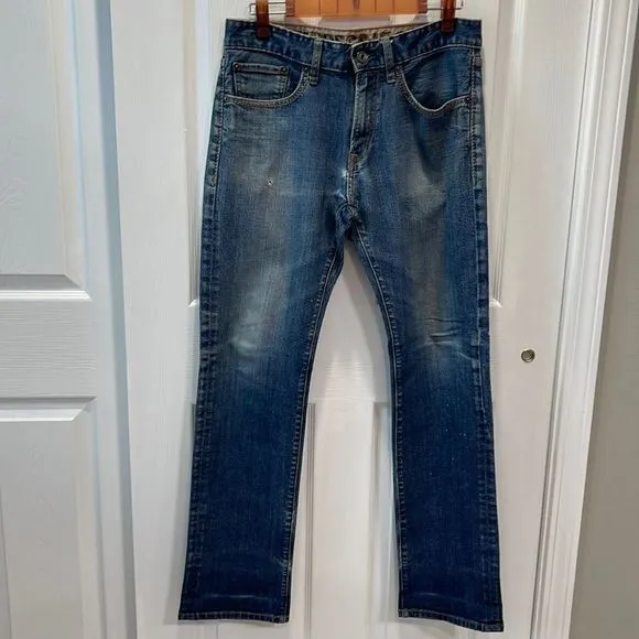 EXPRESS DISTRESSED JEANS 31X32 SLIM FIT