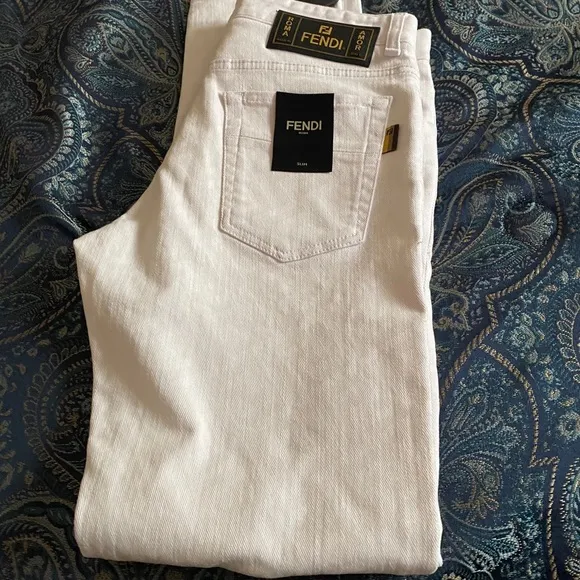White Fendi slim fit jeans
          
      NWT