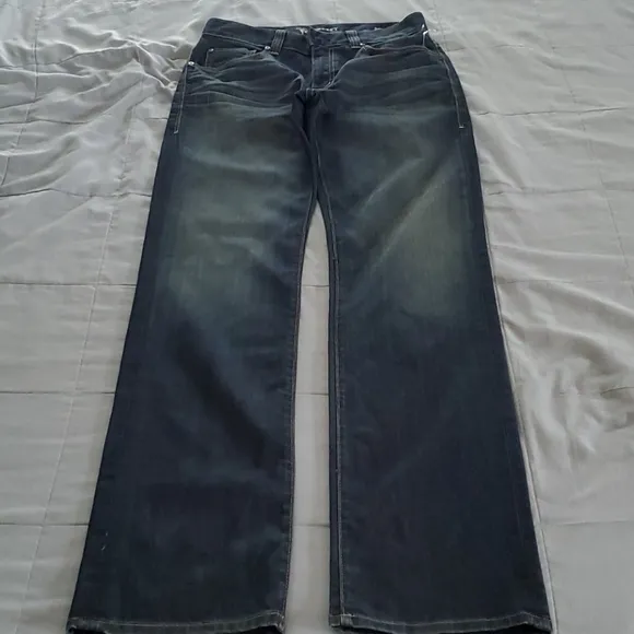 NWTS FIDELITY RELAX FIT DENIM JEANS. 30X34
          
      NWT