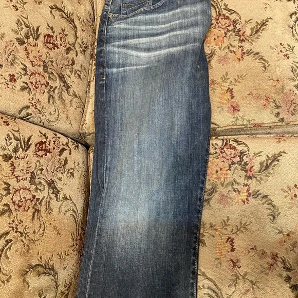 Men’s jeans size 40. Brand Fidelity