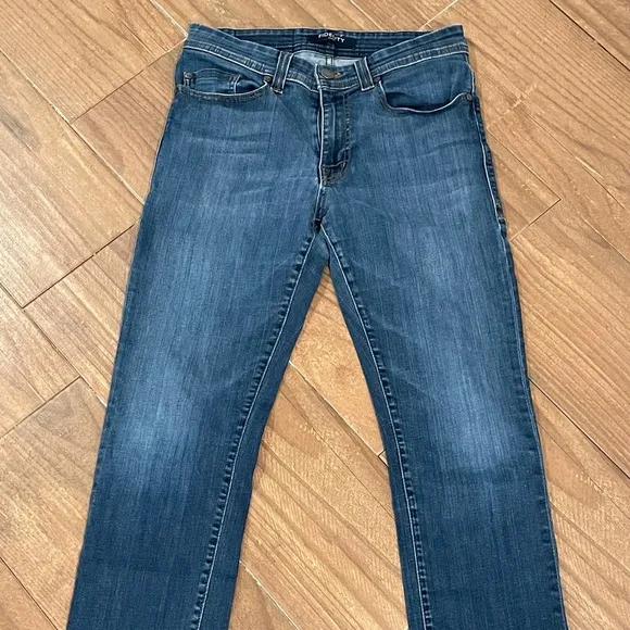 Fidelity jeans 31x30! Great condition!