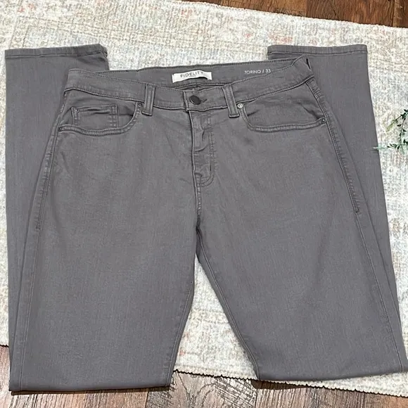 Fidelity Torino jeans
          
      NWT