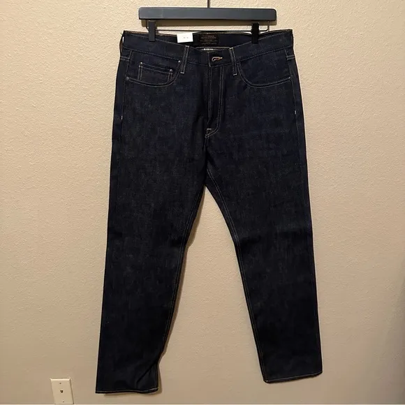 NWT Filson Rail-Splitter Selvedge Jeans
          
      NWT