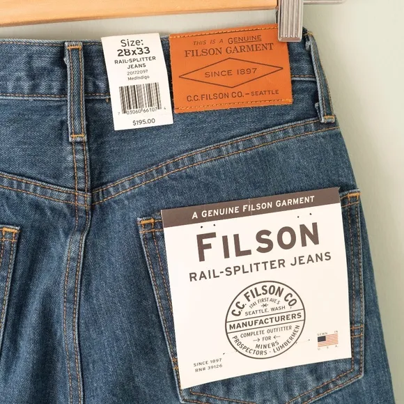 Filson jeans NWT size 28x33
              
      NWT