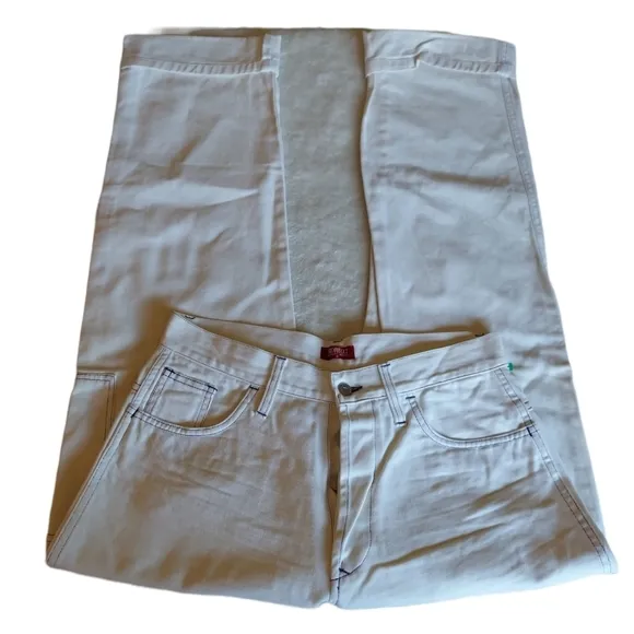 Fiorucci‎ Off White Safety Jeans with navy blue topstitching button fly
          
      NWT