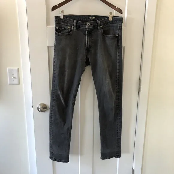Flint and Tinder Huckberry Black Distressed Slim Tapered Jeans (32)(Pre-Owned)