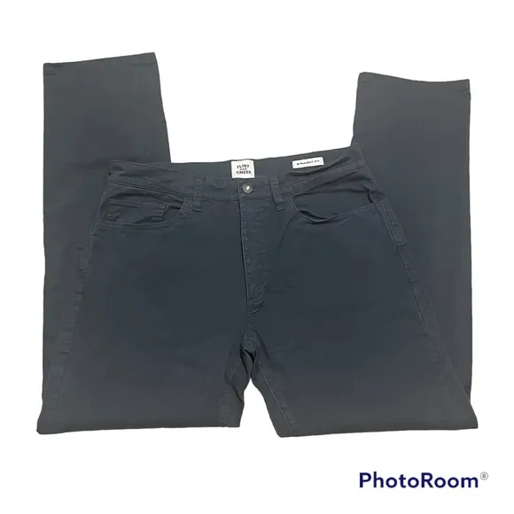 Flint and Tinder | Straight Fit Grey Jeans 31x32