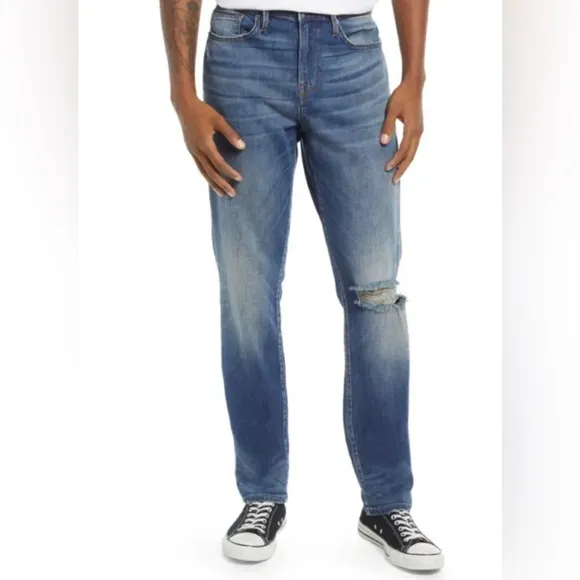 Frame L'Homme Athletic Slim Fit Fordham Rips Jeans
          
      NWT