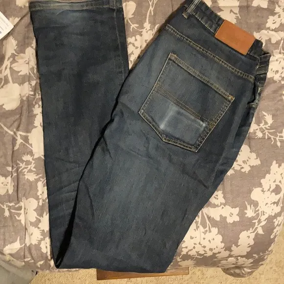 Men’s Slim Jeans