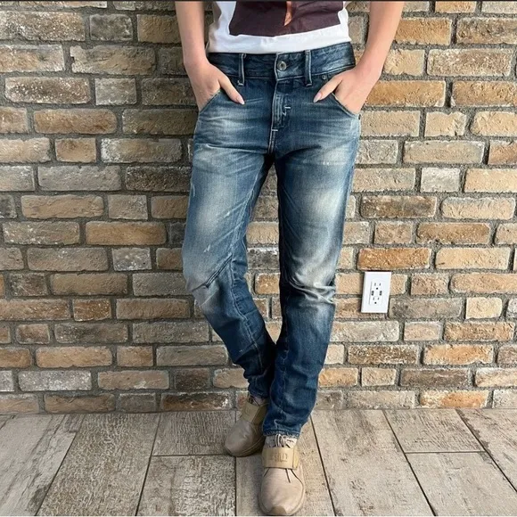 G Star Raw Size 32 x 32 ripped Jeans (0073)