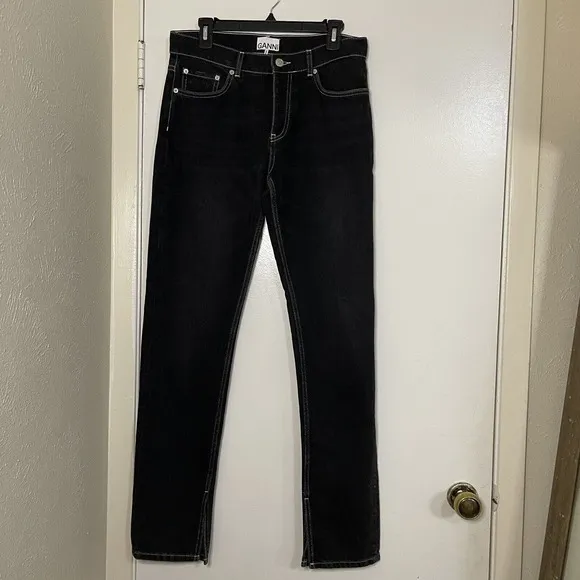 NWOT GANNI Men's Black wash straight leg split hem denim jeans size US 29 x 34