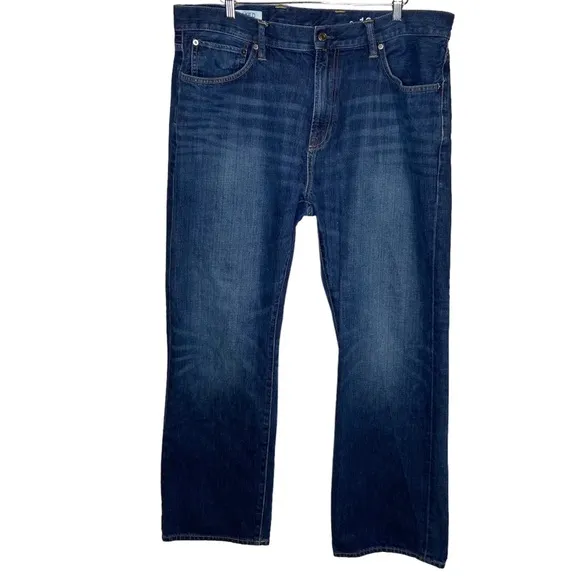 Gap relaxed fit jeans sized 40x34
