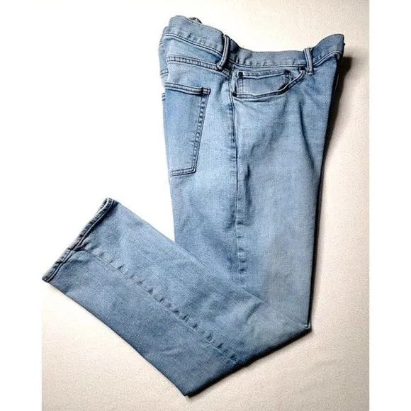 GAP Denim Jeans Men's Size 40 x 32 Light Wash Athletic Fit Y2K