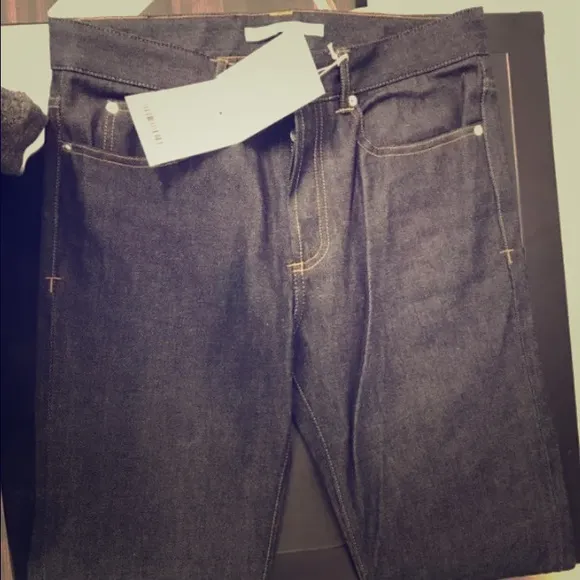 Jeans
          
      NWT