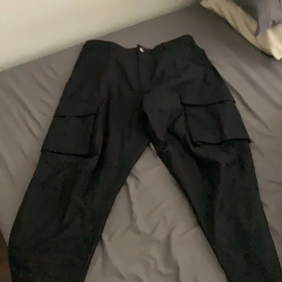 Givenchy pants with zipper and button pocket