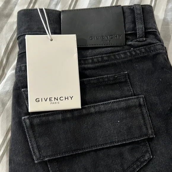 New with tags Givenchy jeans