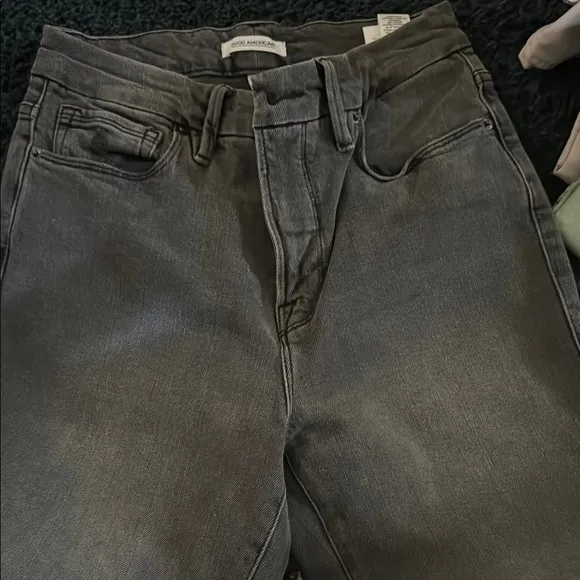 Good American Gray Relaxed Jeans Modern Fit