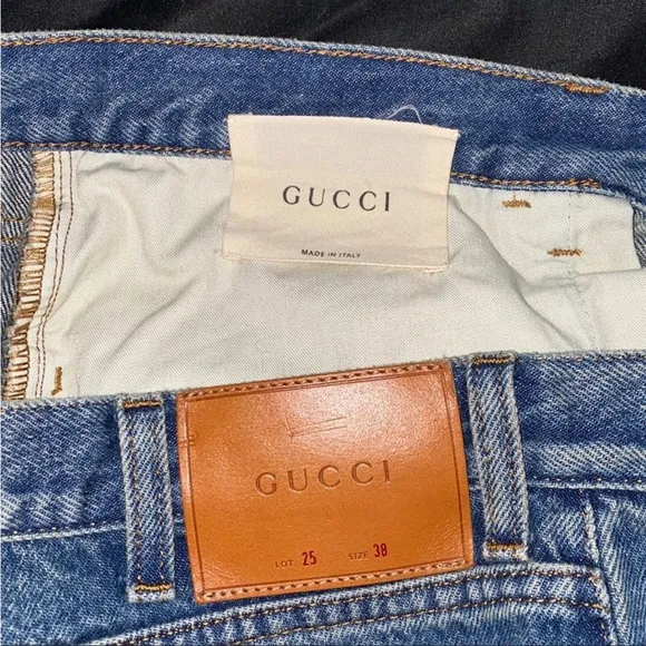Only been worn once