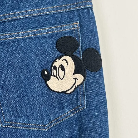 NWT Gucci Mickey Jeans Size 36
          
      NWT