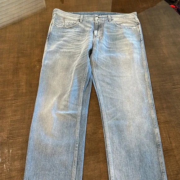 Gucci jeans