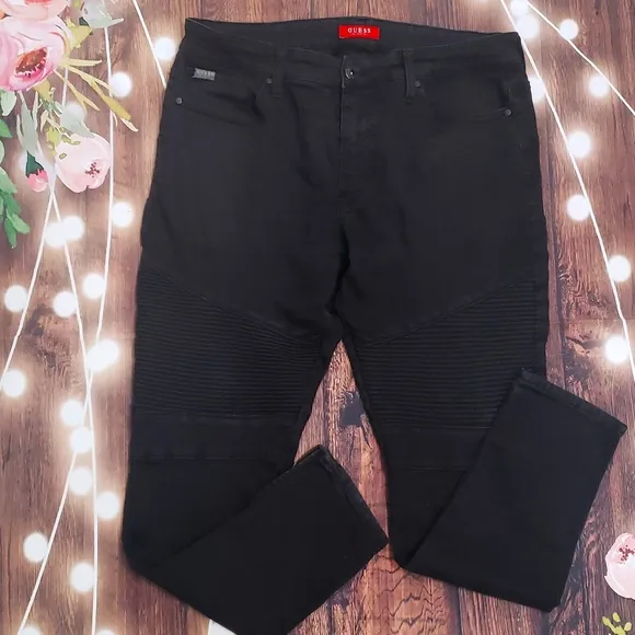 GUESS Men's Jeans 🖤