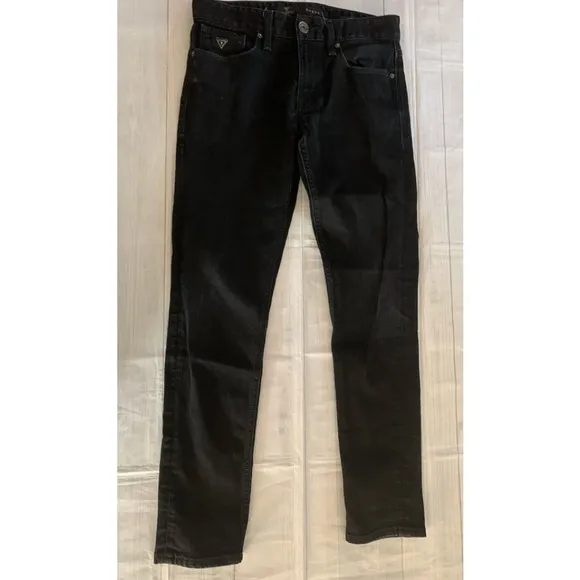 GUess slim tapered jeans