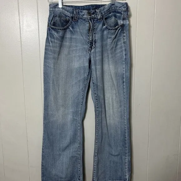 Guess Jeans Men's Straight Leg Med Wash Denim Blue Size Flap Pockets Size 36