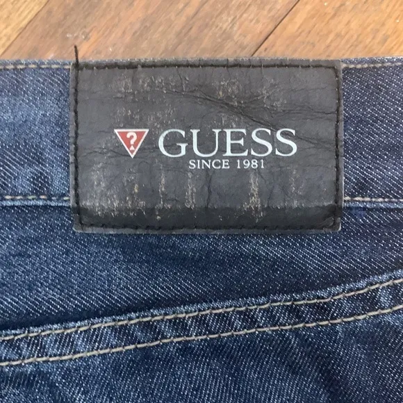 GUESS JEANS 34