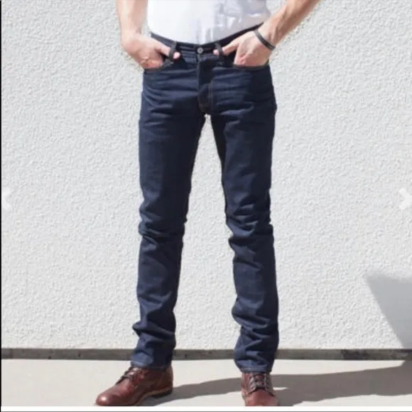 Gustin button fly straight leg jeans size 32