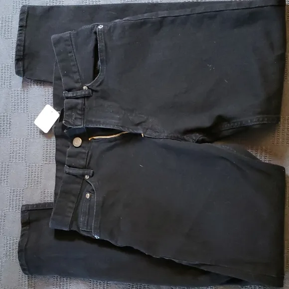 H&M zipper fly black skinny jeans (543)