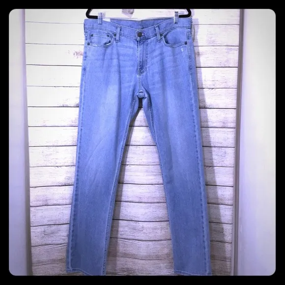 Hollister Light Wash Slim Straight Jeans 34x34