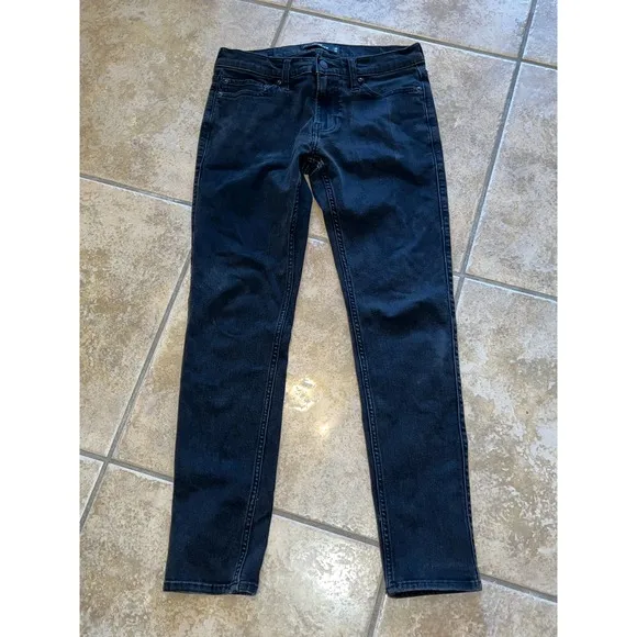Hollister Skinny Jeans Size 30X32