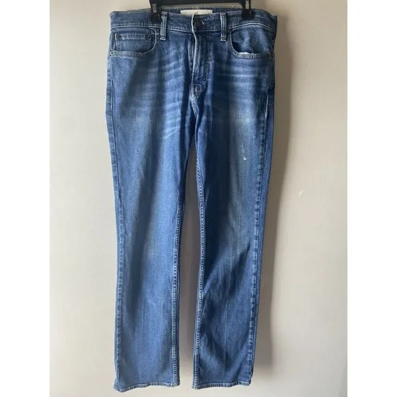 Hollister Mens Denim Jeans Size 31x32 Relaxed Straight Fit Pants Teen School
