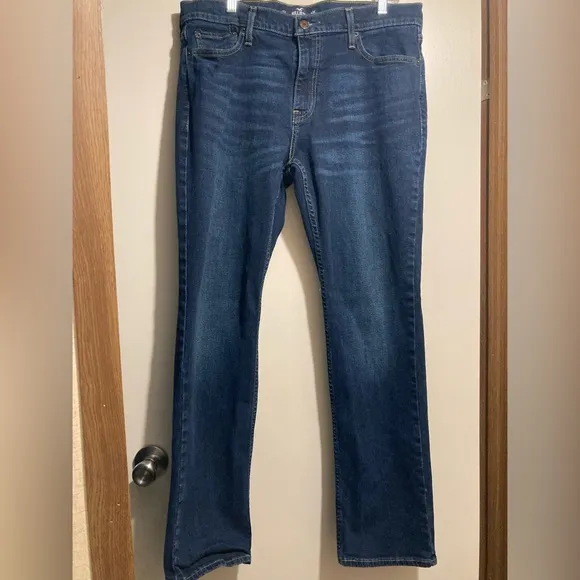 Men’s slim straight Hollister Jeans