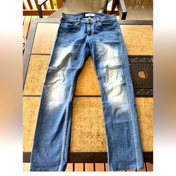 Men’s Hudson Blake Slim Straight Jeans- Size 34- Pre-owned