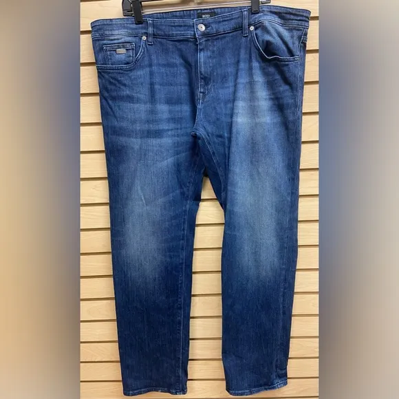 HUGO BOSS GREAT LOOKING MEN JEANS SIZE 40 INSEAM 32