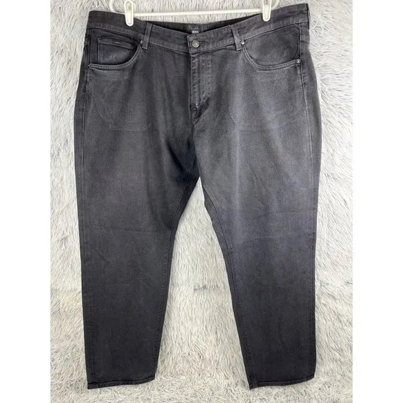 Hugo Boss Jeans Men 44x32 Black Finest Italian Fabric Straight Leg Stretch Denim