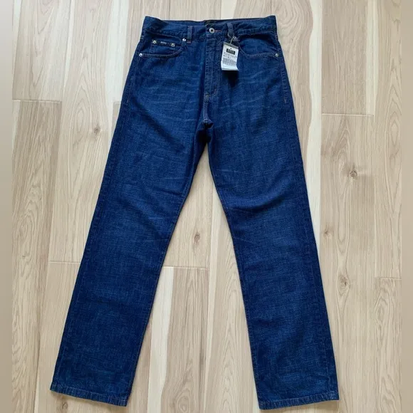 NWT BOSS Hugo Boss men’s jeans. Size 42x34
          
      NWT