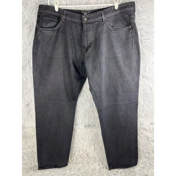 Hugo Boss Jeans Men 44x32 Black Finest Italian Fabric Straight Leg Stretch Denim